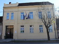 Ulica Matije Gupca 31 Zgrada šumske uprave građena je u drugoj polovici 19. stoljeća  Zgrada šumske uprave građena je u drugoj polovici 19. stoljeća na kojoj su vidljivi stilski oblici arhitekture historicizma i neoklasicizma te pojedini elementi secesije. Tijekom 20. stoljeća ovdje se nalazila Petrinjska šumarija, a danas Glazbena škola i Interpretacijski centar baštine Banovine.